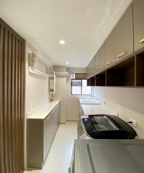 https://www.detalierstudio.com/wp-content/uploads/2024/01/20221102_154339609_iOS-500x600.jpg