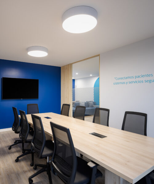 https://www.detalierstudio.com/wp-content/uploads/2024/01/Detalier.studio_Icumedical-9-500x600.jpg
